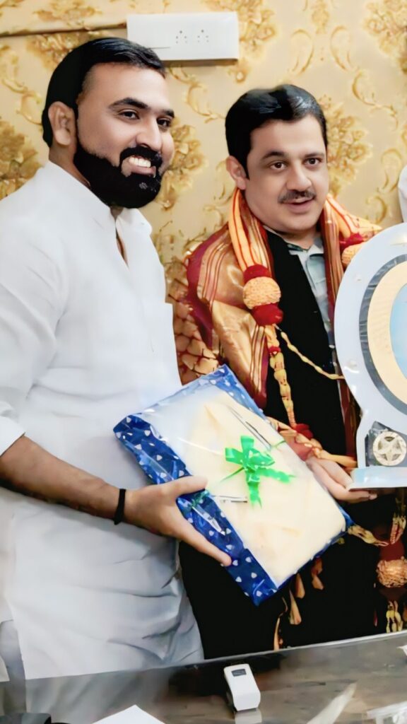 1759649036893 1759649036893